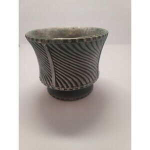 Vintage McCoy Floraline USA Pottery Ribbed Pedestal Planter Green #410 USA 2033